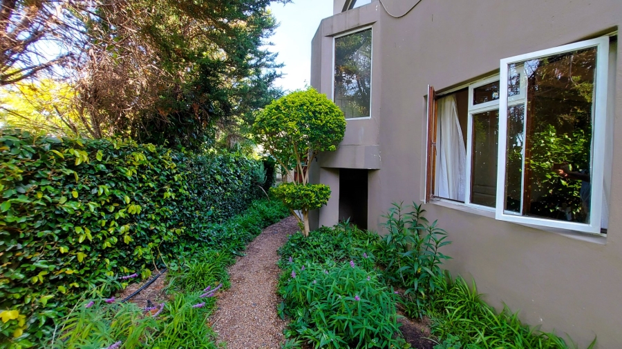 9 Bedroom Property for Sale in Montclair Western Cape